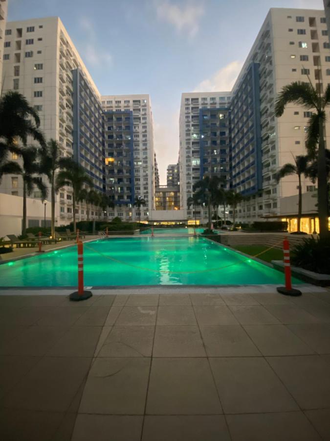 Azenith Staycation At Sea Residences Moa Pasay Eksteriør bilde
