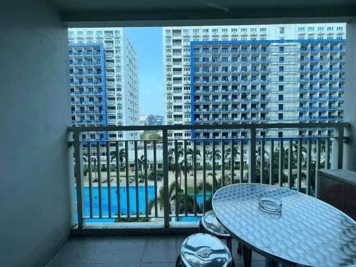 Azenith Staycation At Sea Residences Moa Pasay Eksteriør bilde